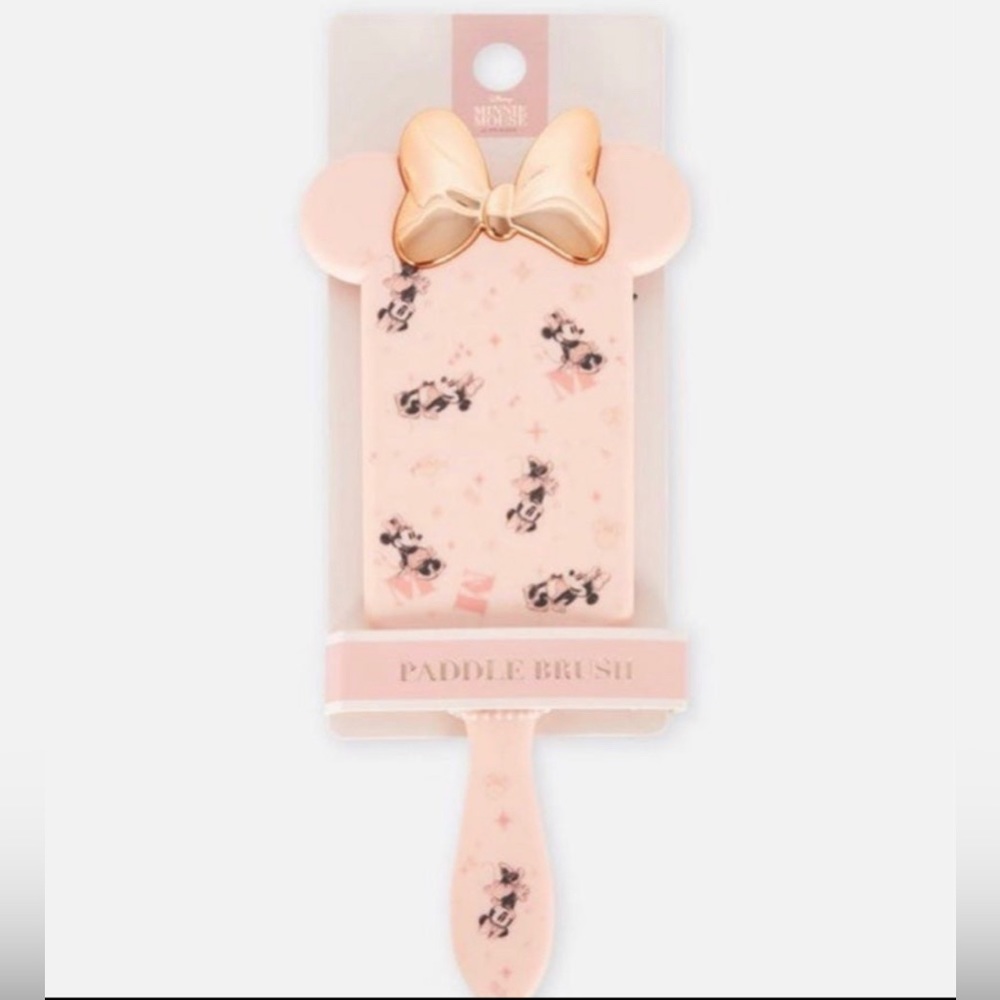 Minnie Mouse Paddle Brush
